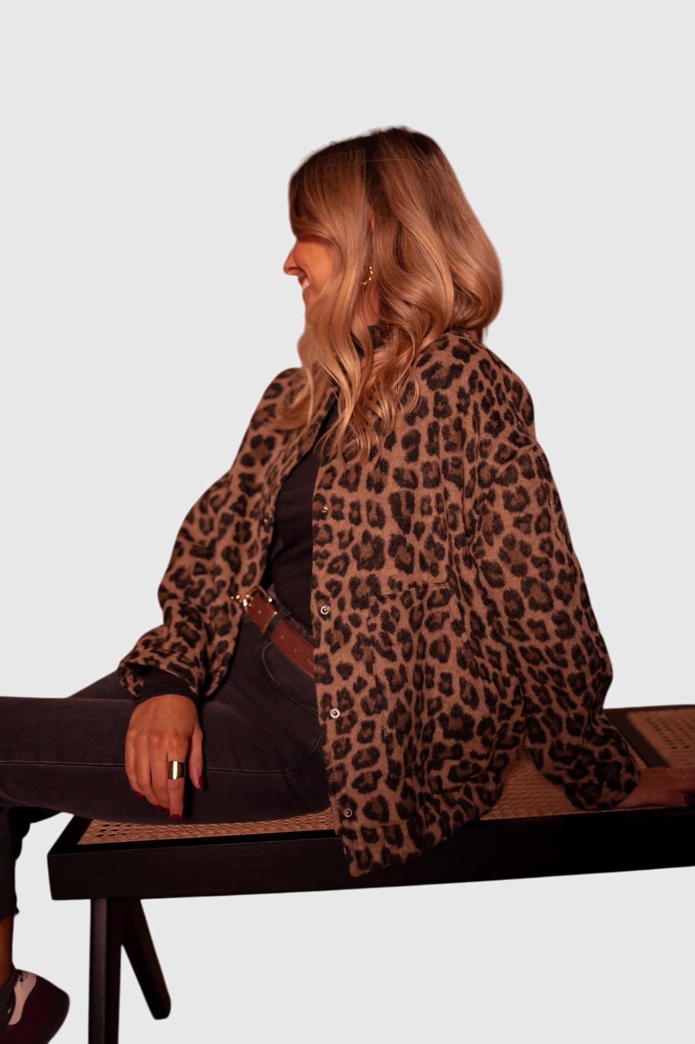 Hermina | Elegantna jakna z leopardjim potiskom