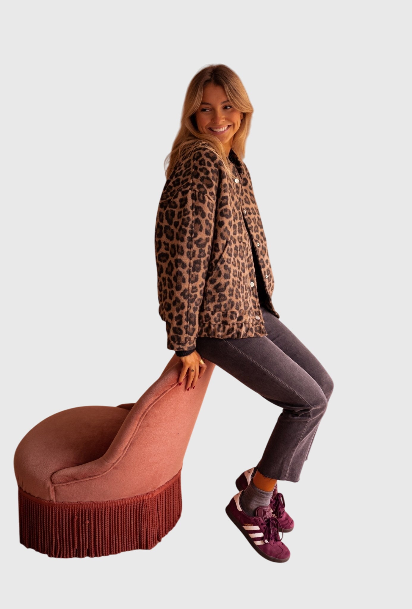 Hermina | Elegantna jakna z leopardjim potiskom