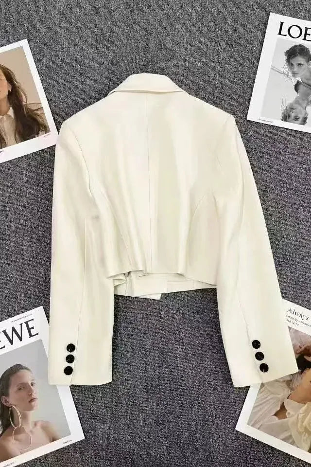 Celina | Eleganten suknjič