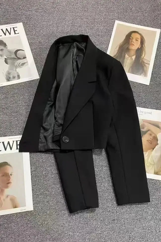 Celina | Eleganten suknjič